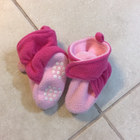 fleece velcro baby booties